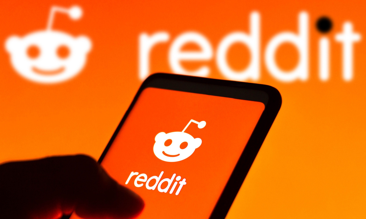 Companies Seed Reddit to Influence AI Answers